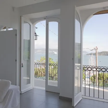 Bianca Porto Venere